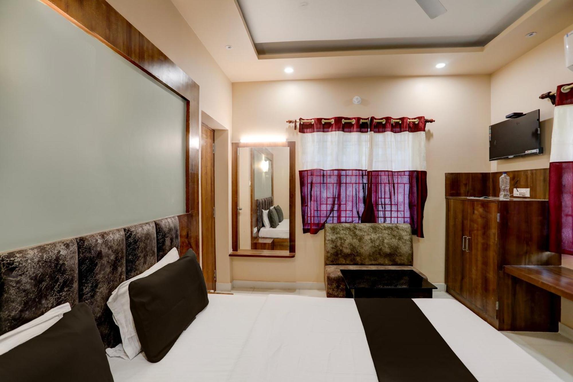 Hotel O Ruby House Puri Ngoại thất bức ảnh